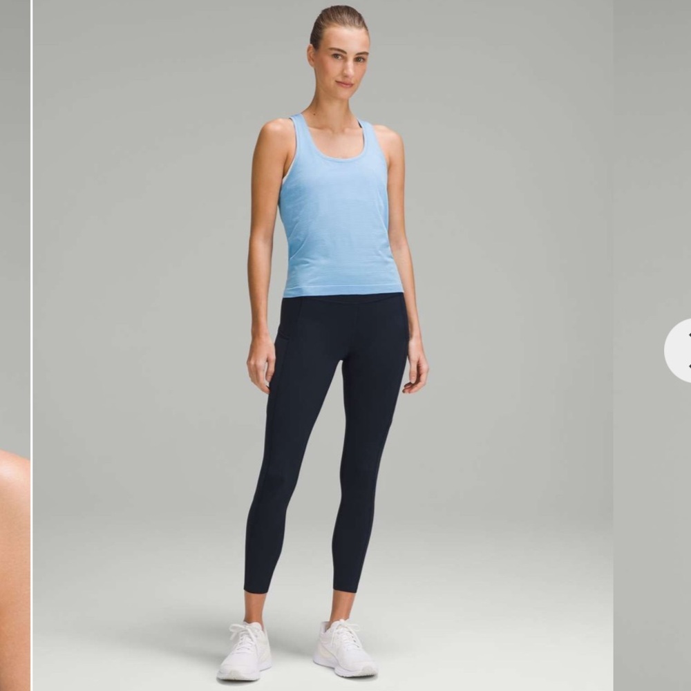 726. 🩵Lululemon swiftly tech racerback tank 2.0 race length AERO BLUE NWT size 8